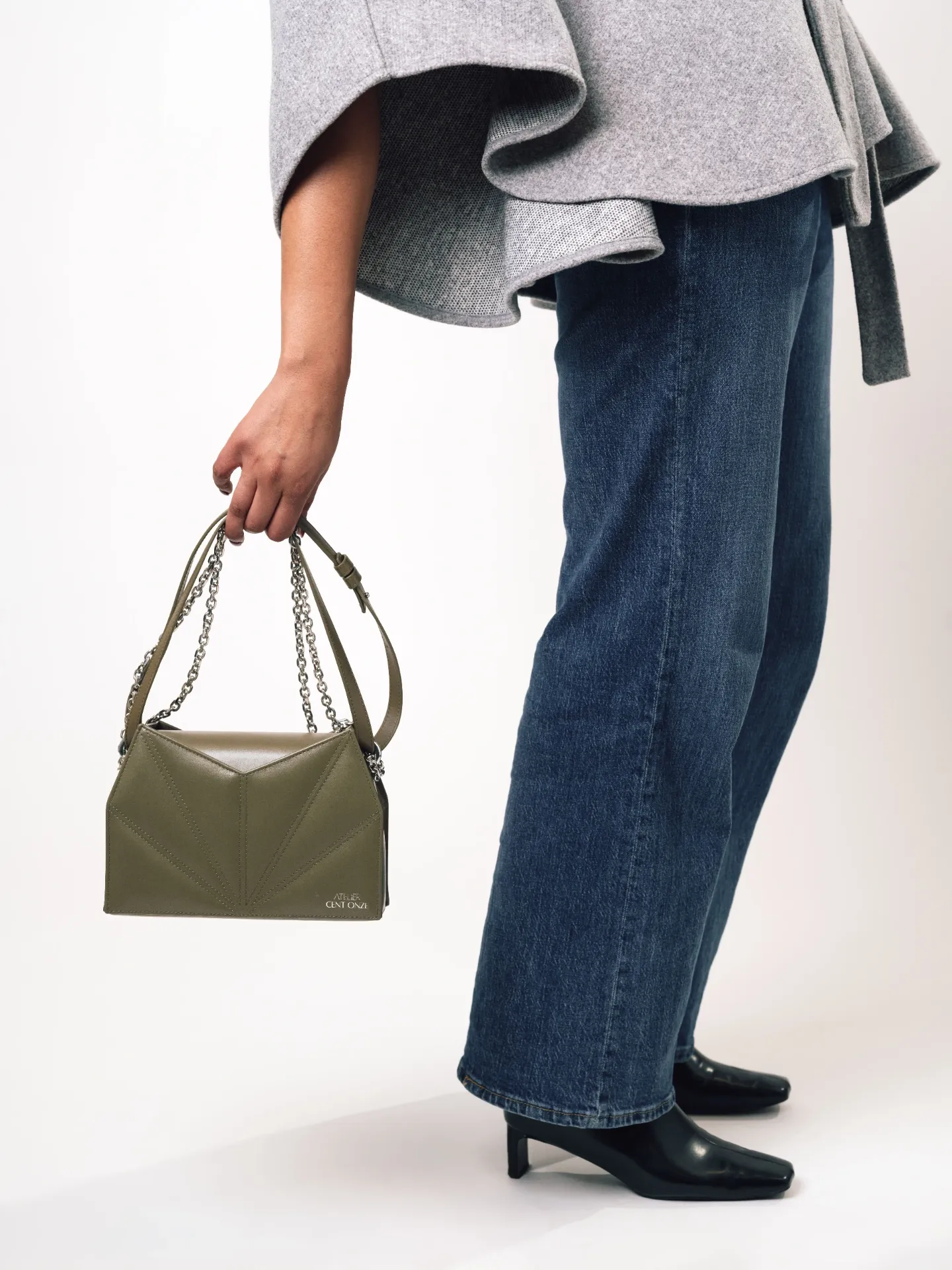 Marthe green porté 2.webp